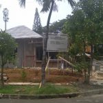 Satu Bangunan Berdiri di Lahan Fasos-Fasum Perumahan Permata Buana