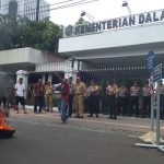 Gruduk Gedung Mendagri, APPI Desak KPK Tangkap dan Penjarakan Mendagri Gruduk Gedung Mendagri, APPI Desak KPK Tangkap dan Penjarakan Mendagri