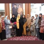 Wanita Islam Kota Parepare Budayakan Lorong Syariah