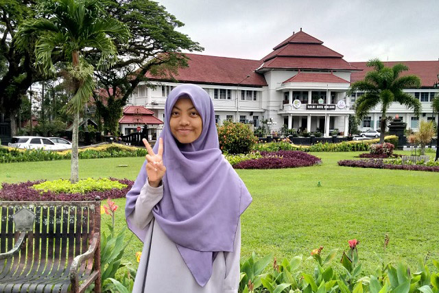 Corona Makin Mewabah, Anak-anak Bersiap Masuk Sekolah? Oleh: Maysaroh Nur Hasanah
